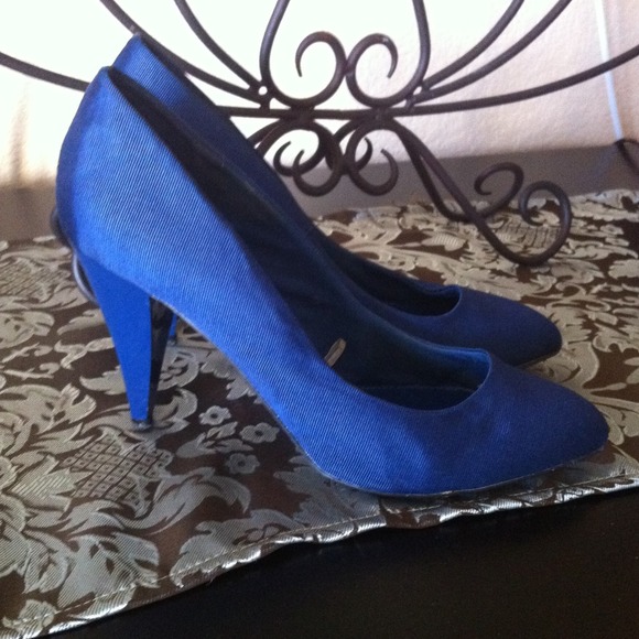 Blue Textured Zara Heels Size 9 - Picture 1 of 4
