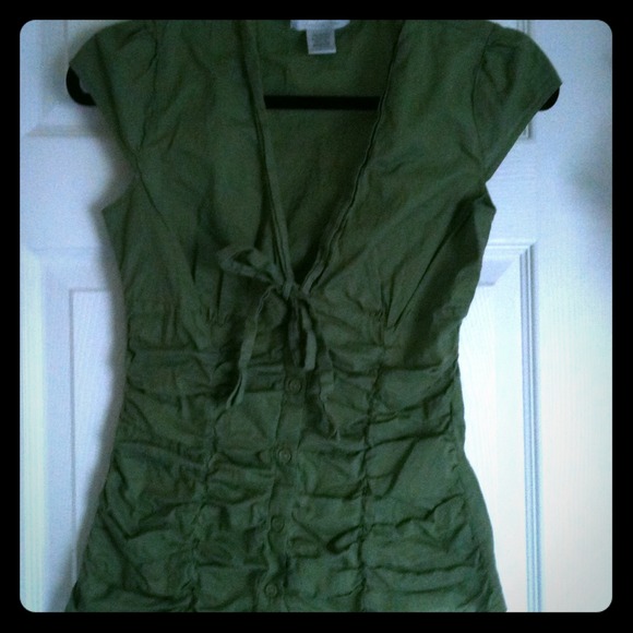 *Sold in bundle for seapony9k* Trendy Cotton top