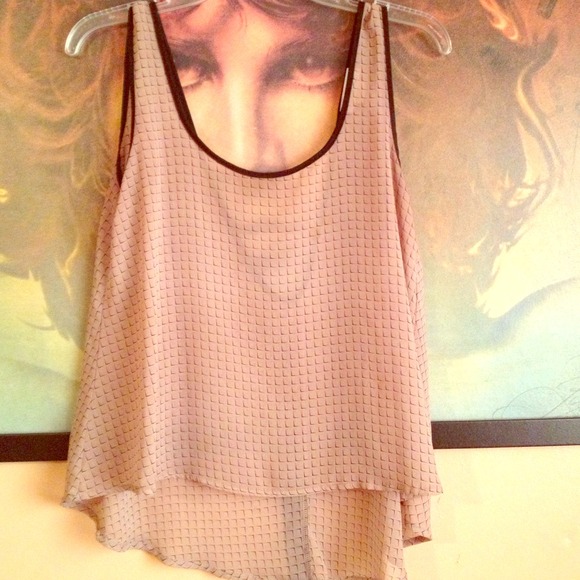 I am selling a shirt