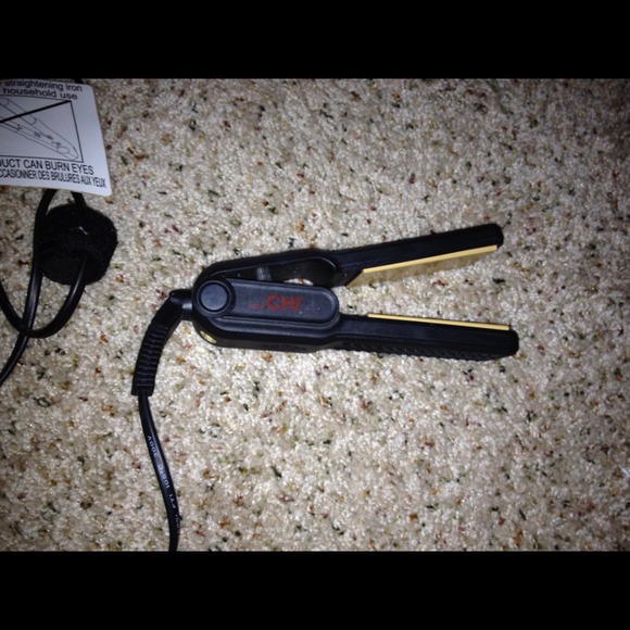 Chi travel flat iron