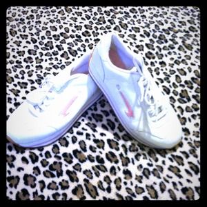 Bundle trade to @pehang 3 items