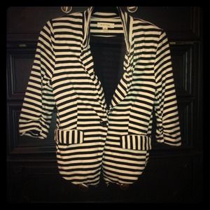 Monteau 3/4 sleeve blazer