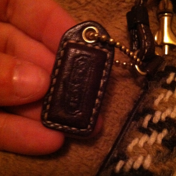 Authentic Coach wristlet:) - Picture 2 of 3