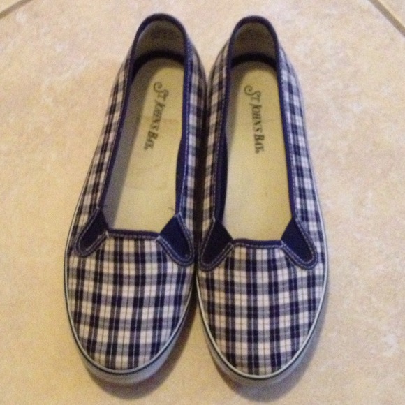 ***SOLD St Johns Bay Pre-loved shoes SOLD***