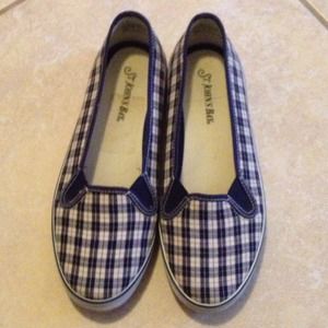 ***SOLD St Johns Bay Pre-loved shoes SOLD***