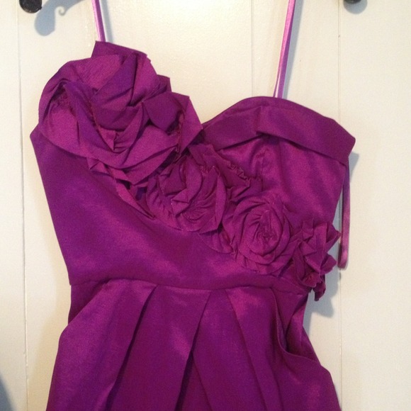 Purple dress with flowers and pockets! - Picture 2 of 2