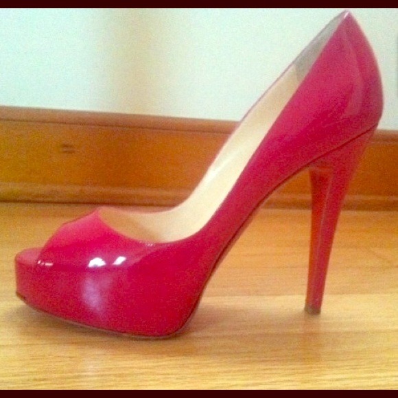 Christian Louboutin Lady Peep Pumps