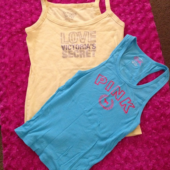 Victoria secret tank tops💢Trade@shantrow💢