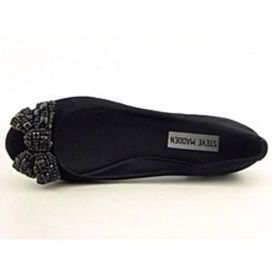 Steve Madden 'Karisma' Flats