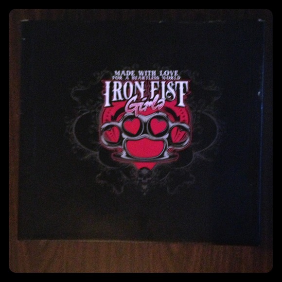 DIGISKULL PLATFORM BLACK AND RED PUMP