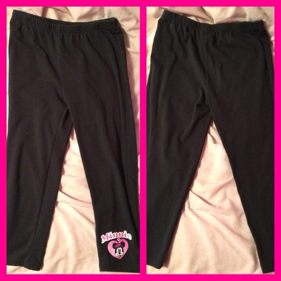 Cropped child's Minnie leggings SOLD