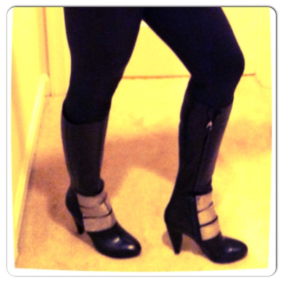 Botkier Black Leather Designer Knee Boots size 9 - Picture 2 of 3