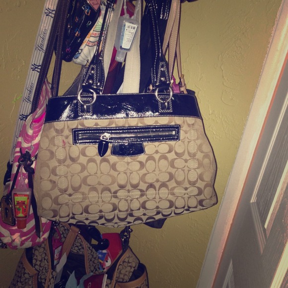 COACH (Authentic) Brown Handbag.