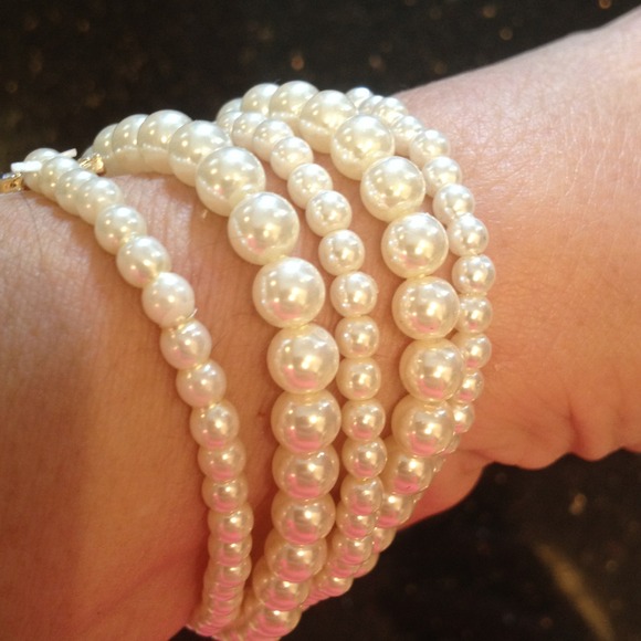 Sold out. Have gold in this only left. five strand - Picture 4 of 4