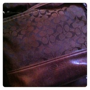 ⭕RESERVED⭕ Large chocolate brown Coach purse