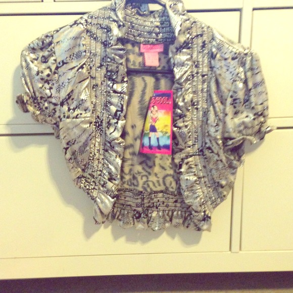 Snake skin top