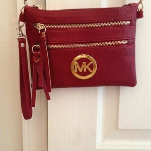 Michael Kors Handbag! Leather