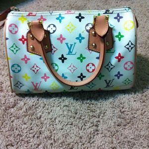 Louis Vuitton inspired handbag!