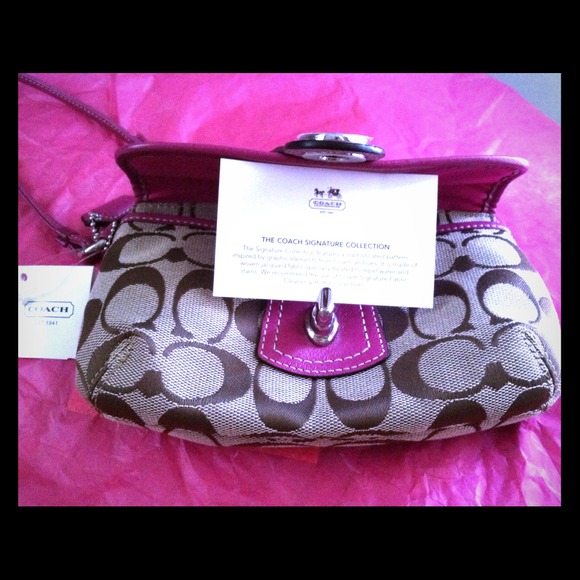 Coach wristlet
