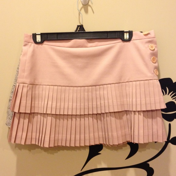 BCBG skirt+dress+XXI earring bundle for Isan👌