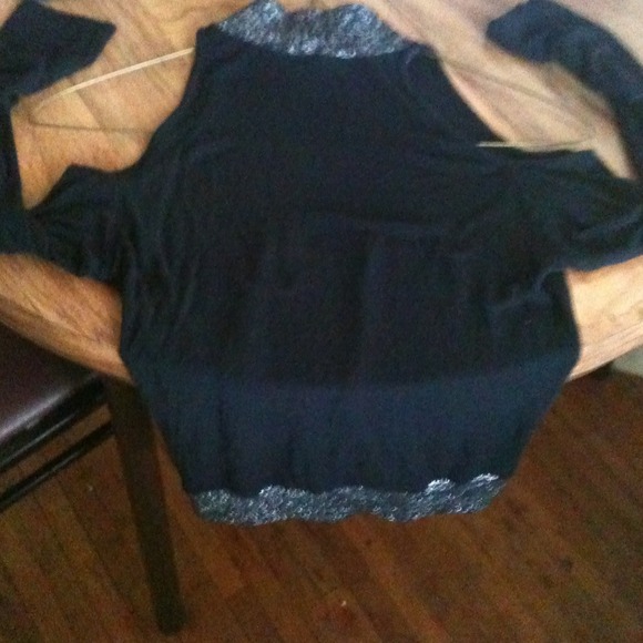 Really cute long sleeve shirt