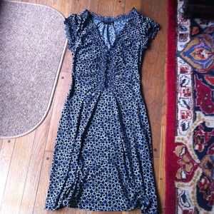 🚫🚫SOLD LOCALLY🚫🚫BCBG cap sleeve v-neck dress
