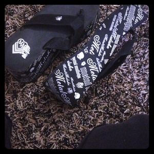 Used a few times high metal mulish a sandles