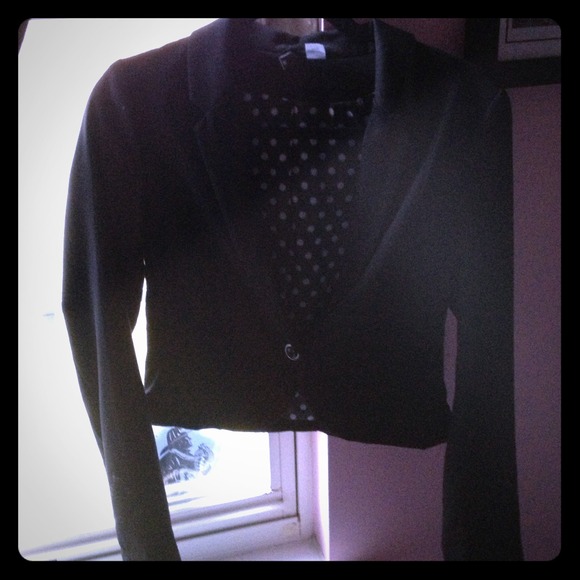Black Cropped Blazer