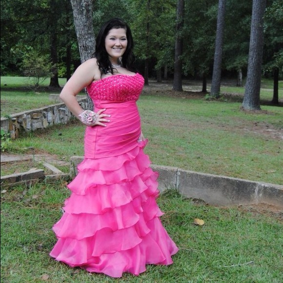 Homecoming dress! - Picture 3 of 4