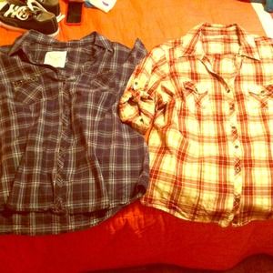 2 plaid Sonoma shirts :bundle!!