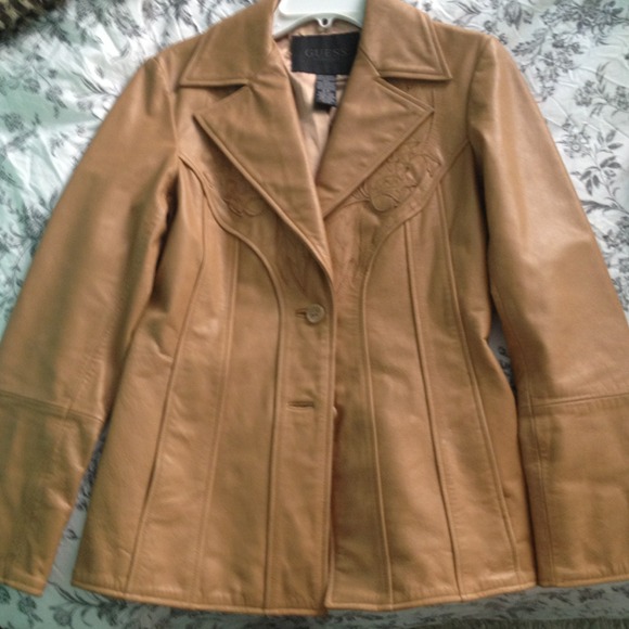 Jackets - Picture 2 of 4