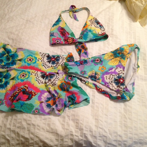 SOLD!! Victoria's Secret