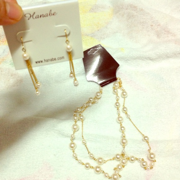 2.Necklace &earring