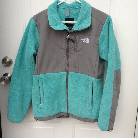 Medium blue/grey northface jacket.