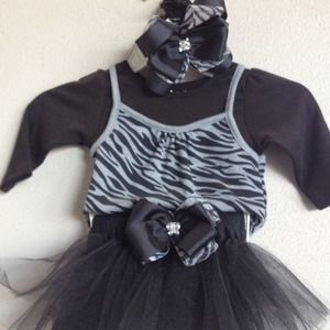 Child's clothes