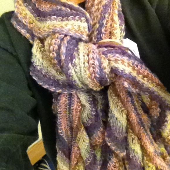 Delia's colorful scarf
