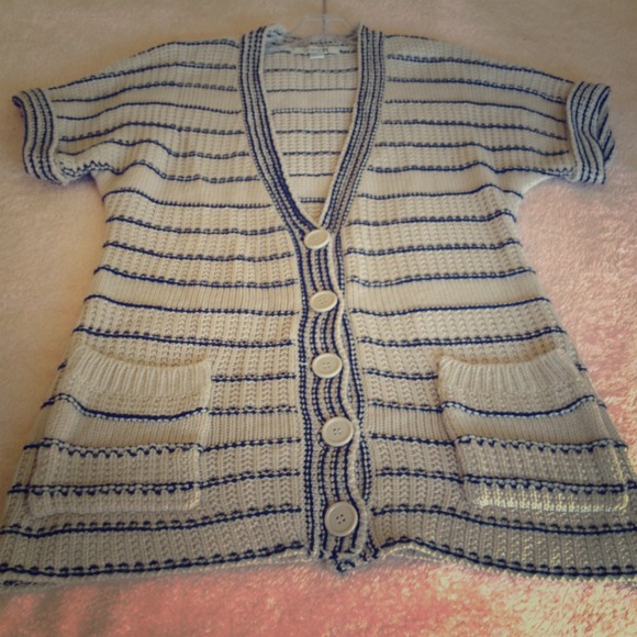 Cute sweater top