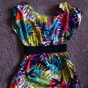 💢SOLD💢 Tropical floral print top