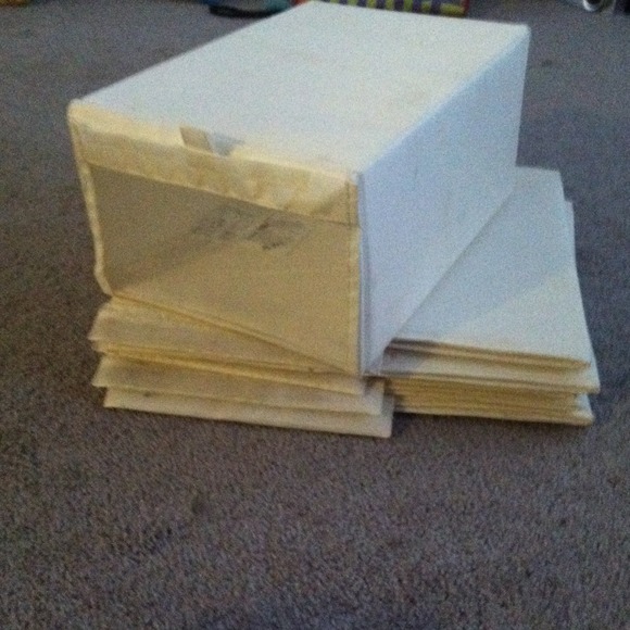 6 Ikea folding box and sawing machine  for hunter