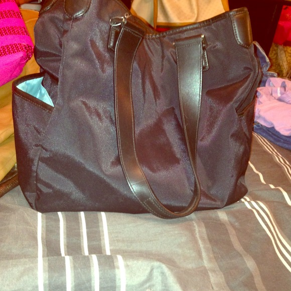 Black Tumi purse 👜