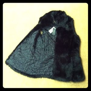 Faux fur vest Banana Republic