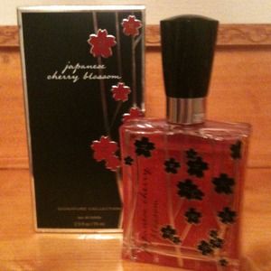 👛👛SOLD Bath & Body Works perfume