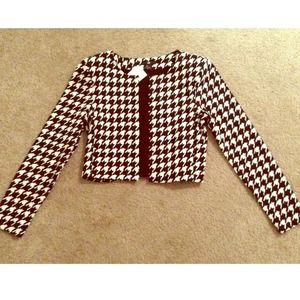 H&M Houndstooth cropped jacket