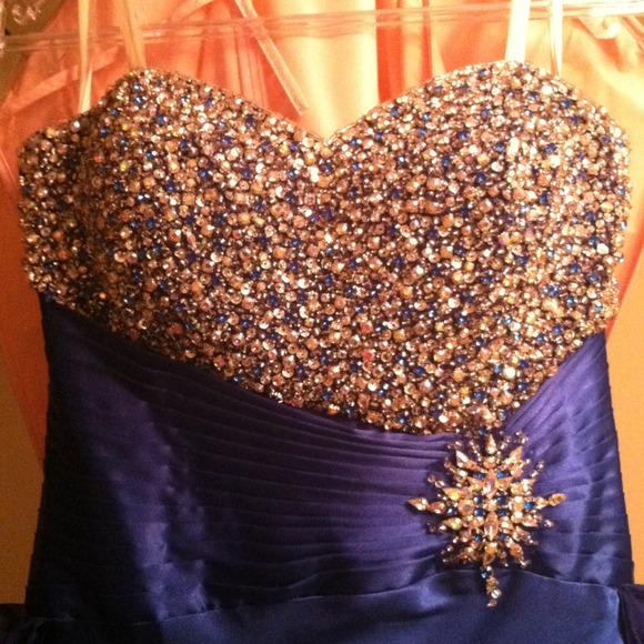 Mac Duggal Prom Dress
