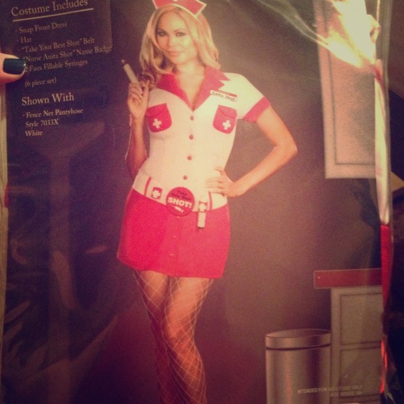 🚫Sold!! 🚫Nurse "Anita shot" costume.