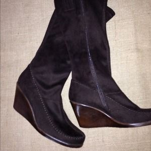 Wide calf Boots