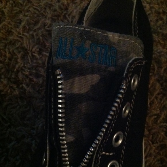 SOLD---Brand new Converse All-Stars - Picture 2 of 3