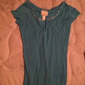 Blue/dark teal Hollister shirt. Like new.