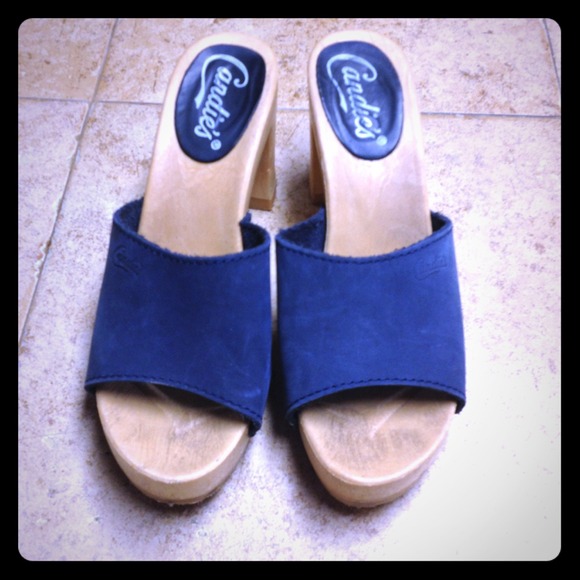 Candies, Demi style, attractive blue.