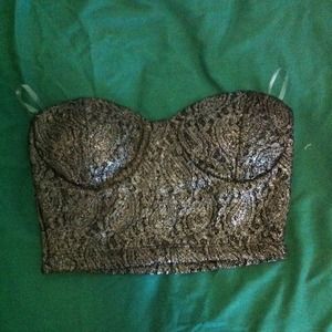 💢SOLD💢New black lace bustier